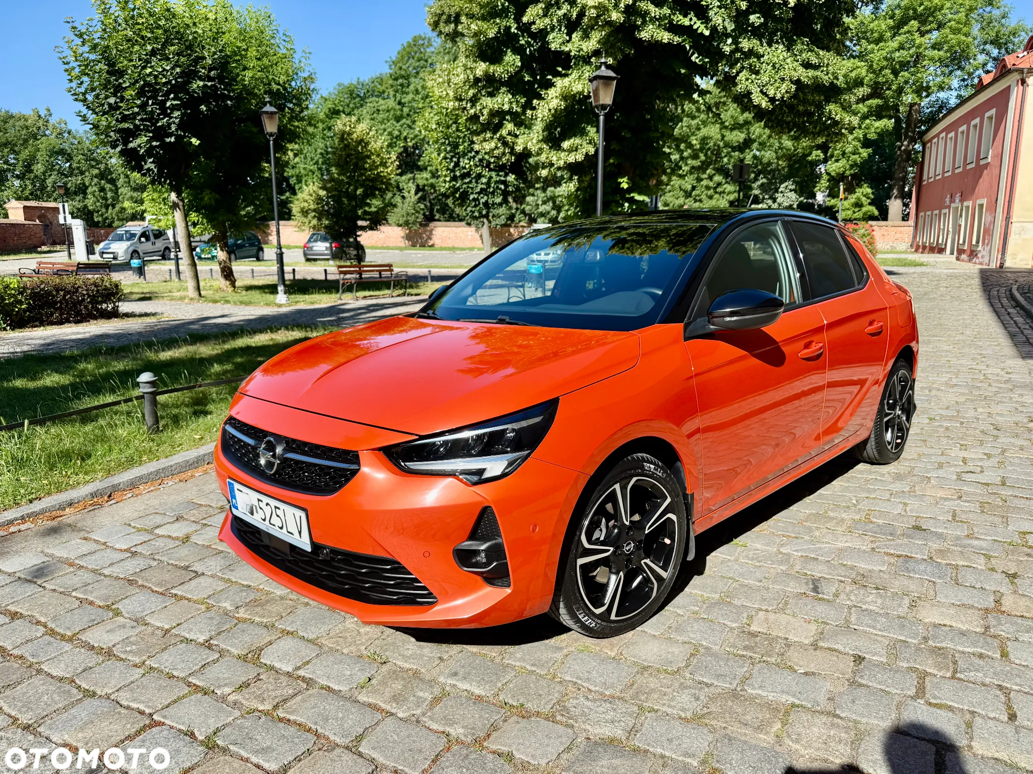 Opel Corsa 1.2 GS Line S&S - 12