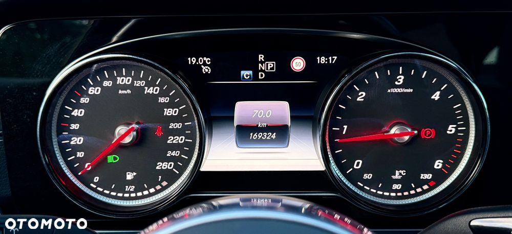 Mercedes-Benz Klasa E 200 d 9G-TRONIC AMG Line - 18