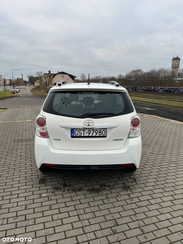 Toyota Verso 2.0 D-4D Active - 4