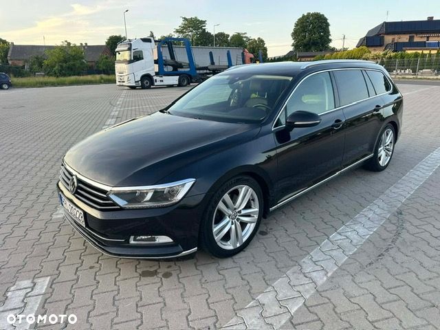 Volkswagen Passat 2.0 TDI SCR DSG Comfortline - 3
