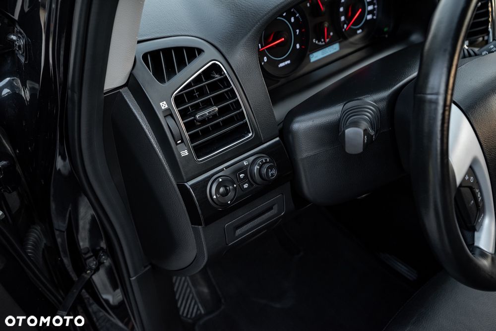 Chevrolet Captiva 2.4 LT+ - 29