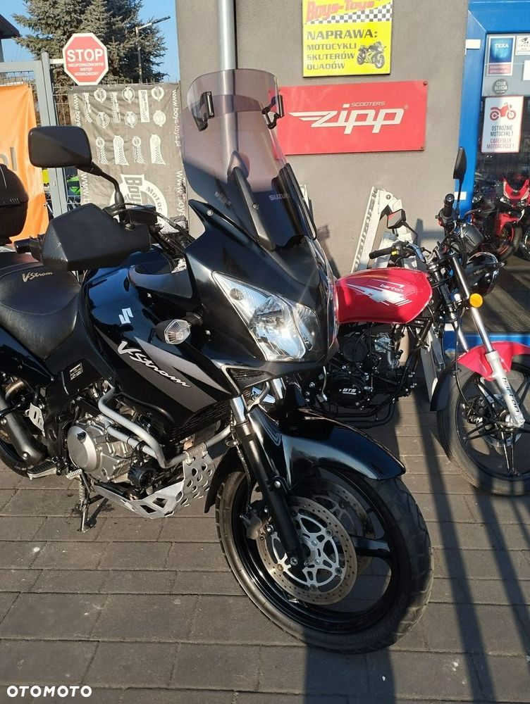 Suzuki DL - 10
