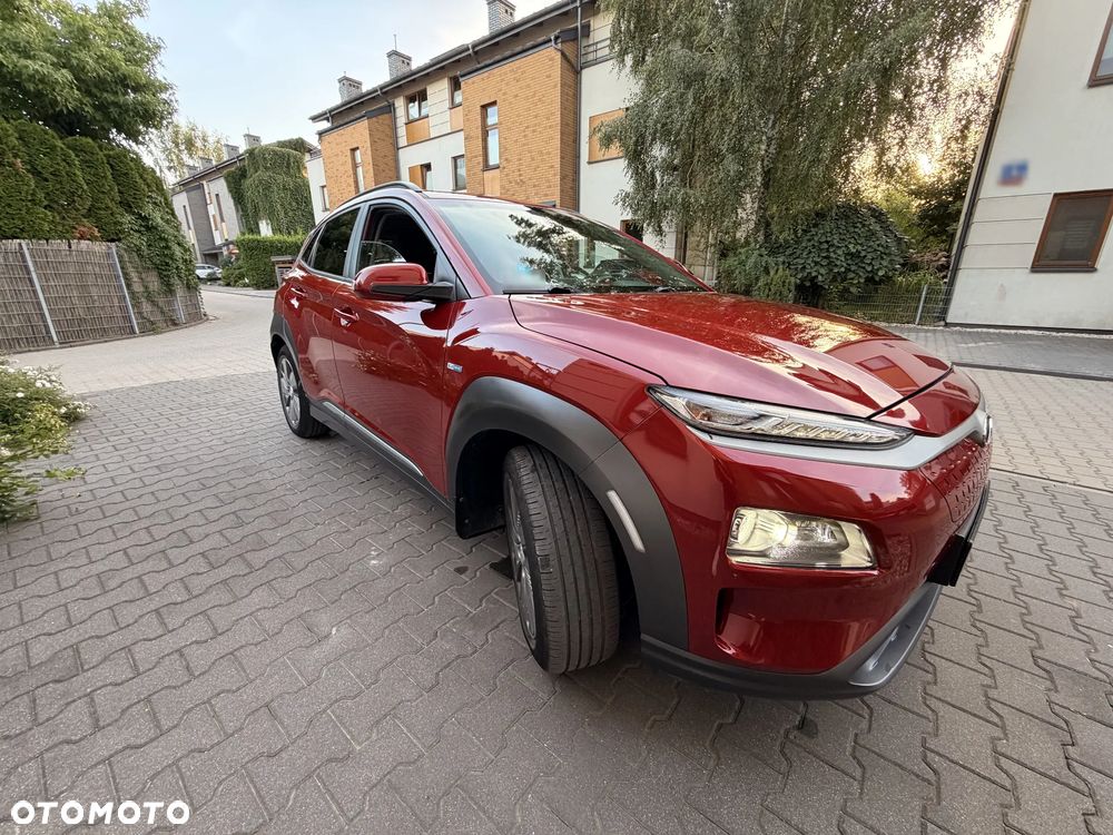 Hyundai Kona 64kWh Premium - 6