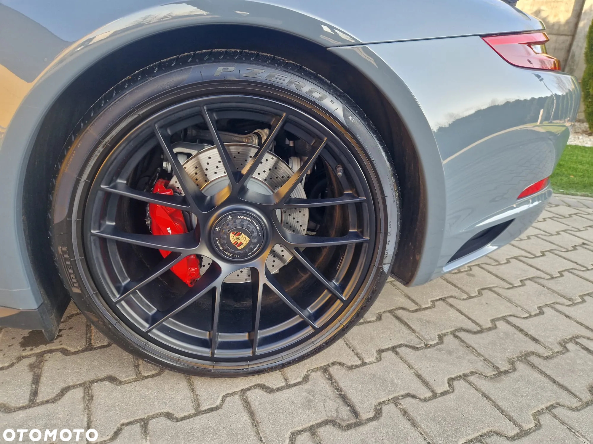Porsche 911 Targa 4 GTS PDK - 14