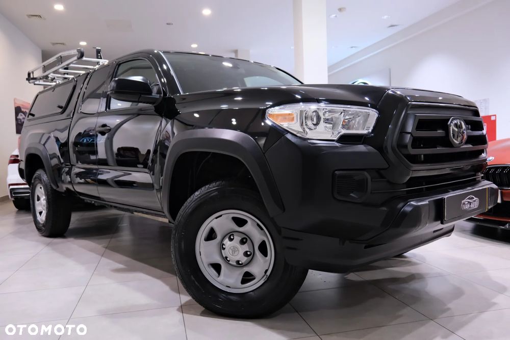 Toyota Tacoma - 6