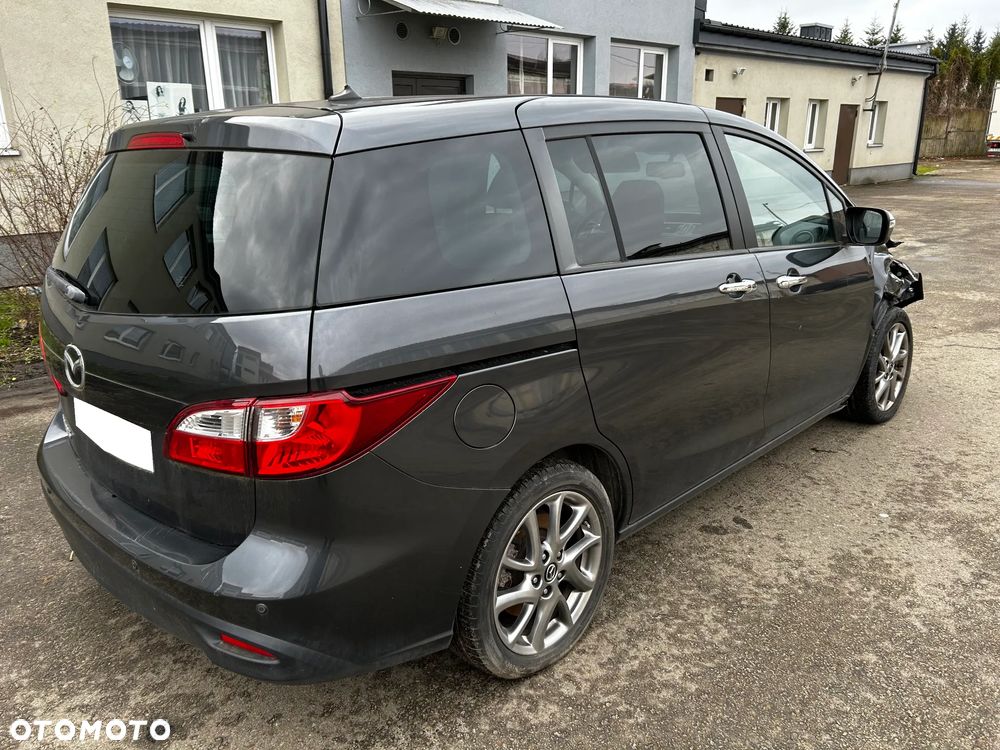 Mazda 5 - 6