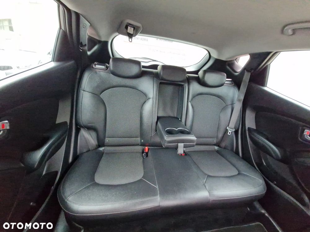 Hyundai ix35 1.6 GDI Premium 2WD - 21