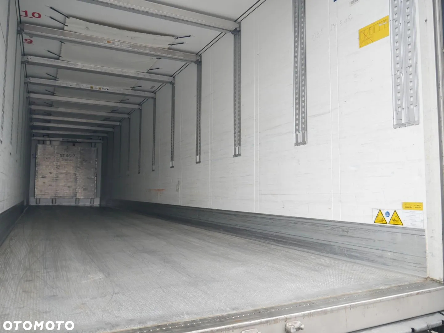 Schmitz Cargobull Chłodnia 60 / Doppelstock / Thermo King 300 / TIP 640645 - 15