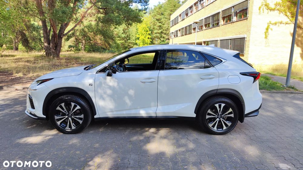 Lexus NX 300 AWD F SPORT - 4