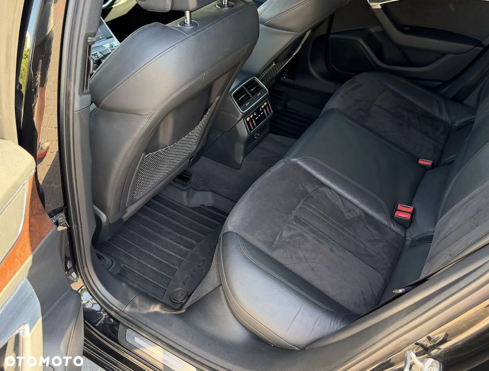 Audi A6 Avant 50 TDI mHEV Quattro Sport Tiptronic - 15