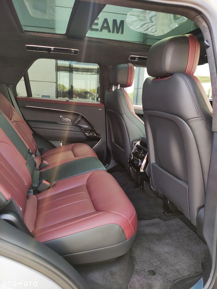 Land Rover Range Rover Sport - 17