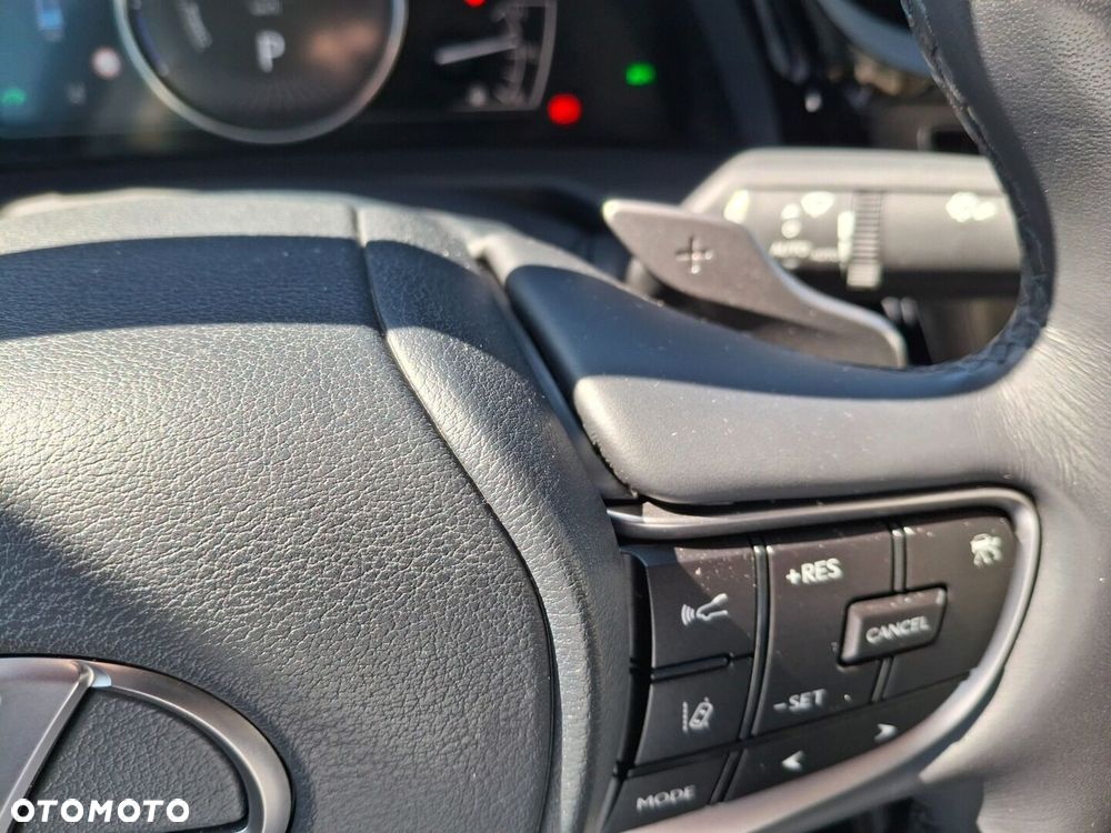 Lexus ES - 25