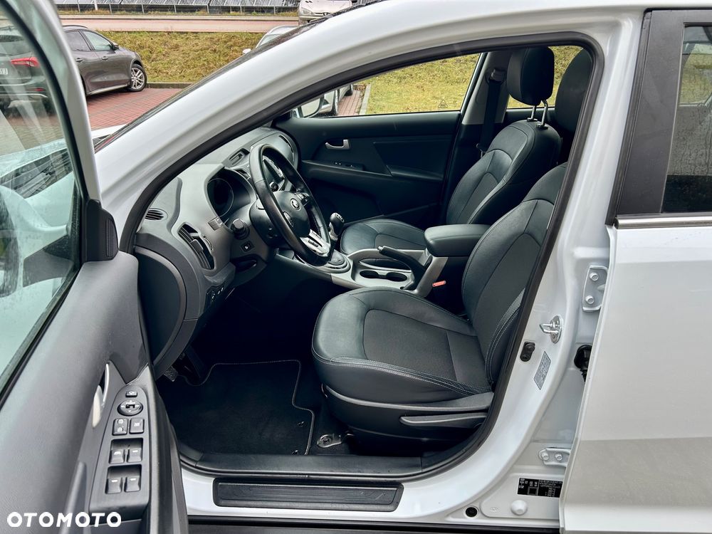 Kia Sportage 2.0 GDI 2WD Vision - 16