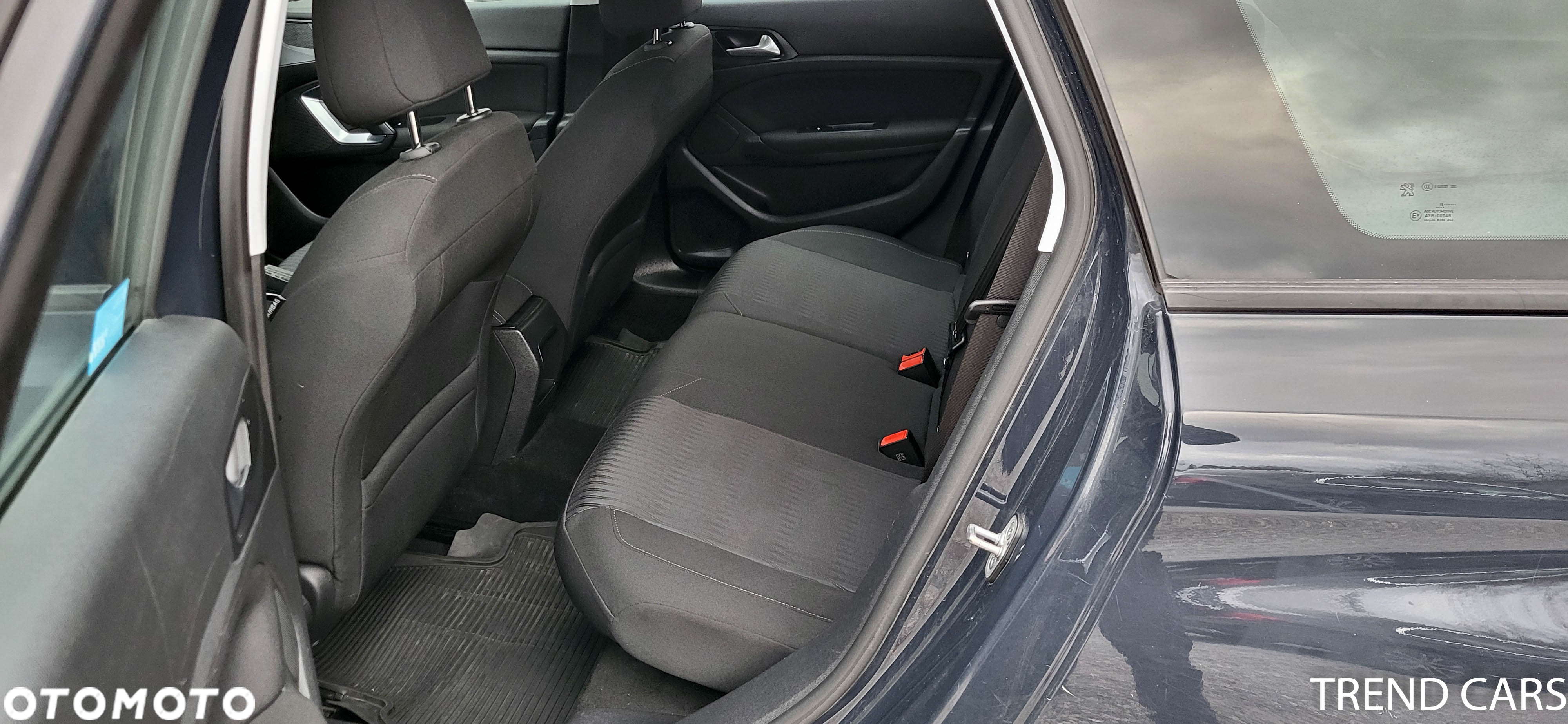 Peugeot 308 1.2 PureTech Allure S&S - 19