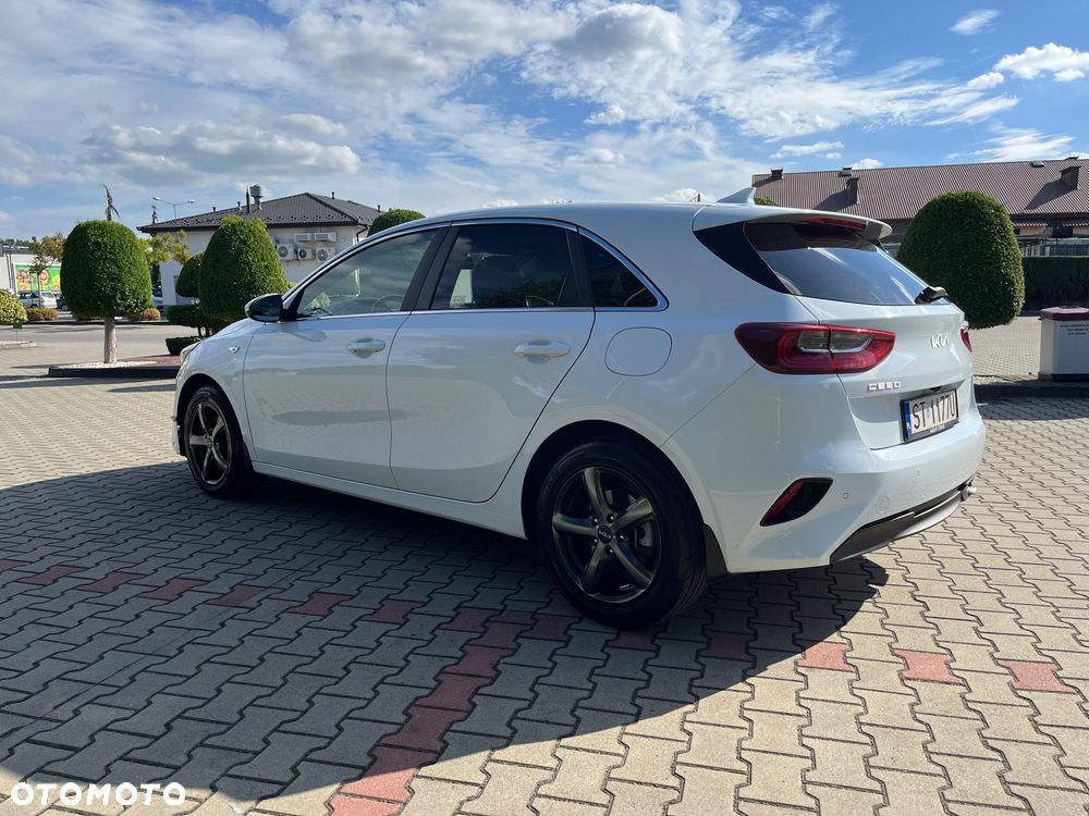 Kia Ceed 1.5 T-GDI M - 9