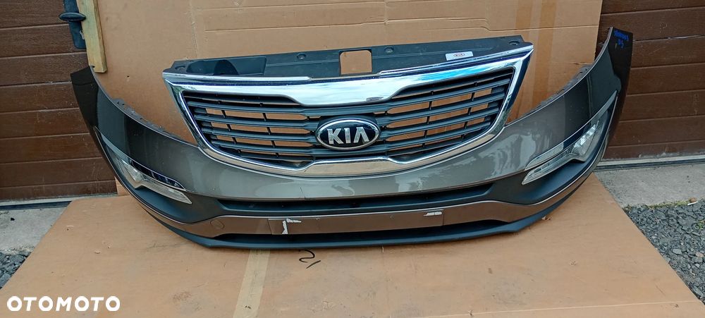 Zderzak przód przedni kompletny grill halogeny KIA Sportage III 3 D5 - 6
