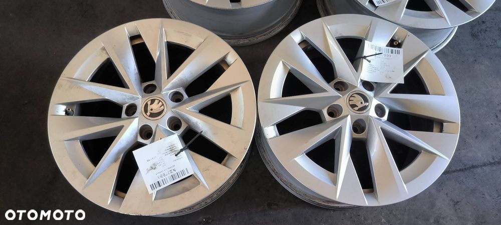 ALUFELGI KOMPLET SKODA OCTAVIA IV 17 CALI - 2