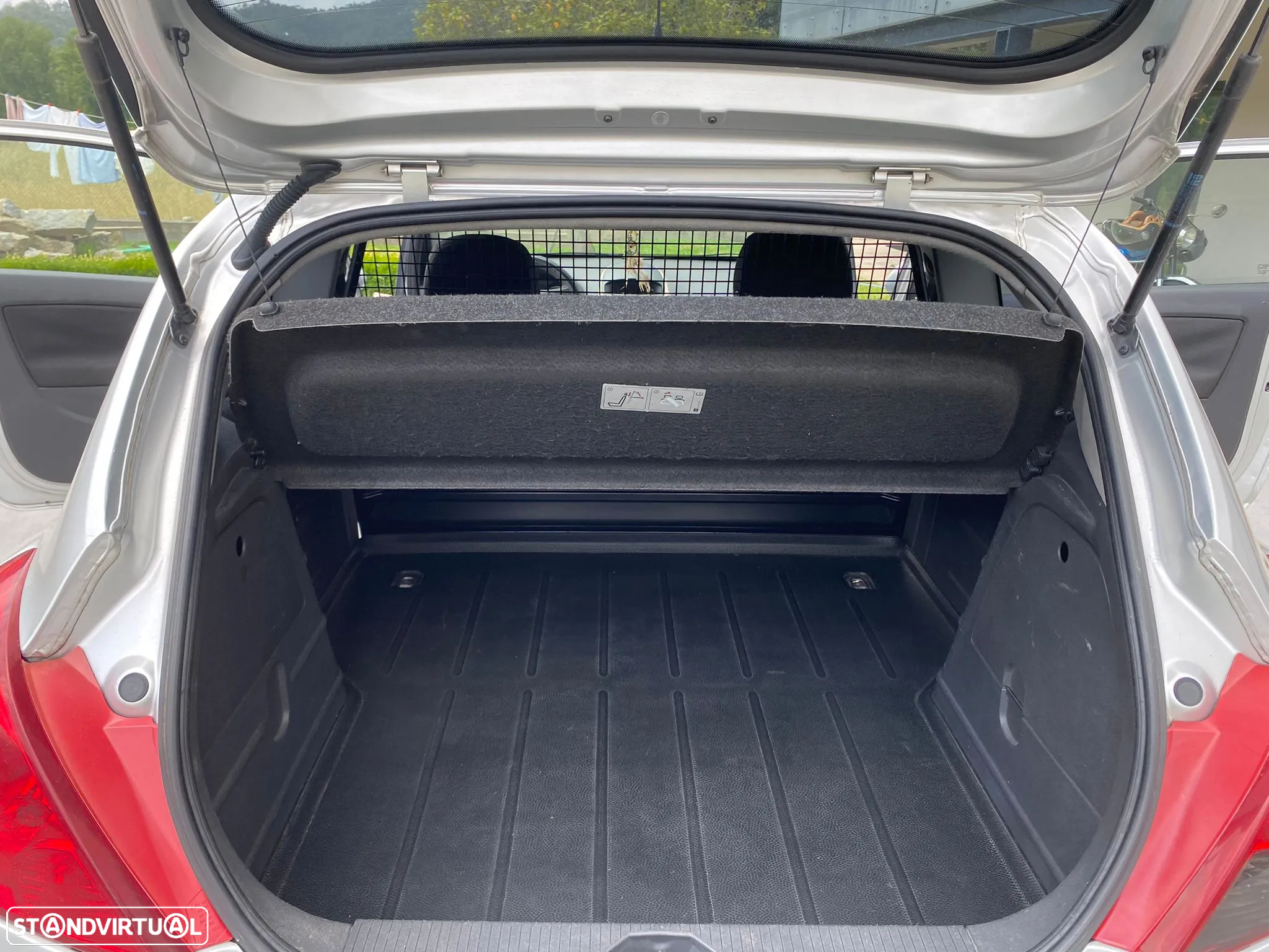 Opel Corsa - 11