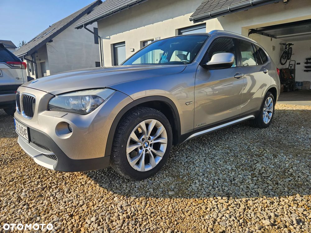BMW X1 xDrive20d - 1