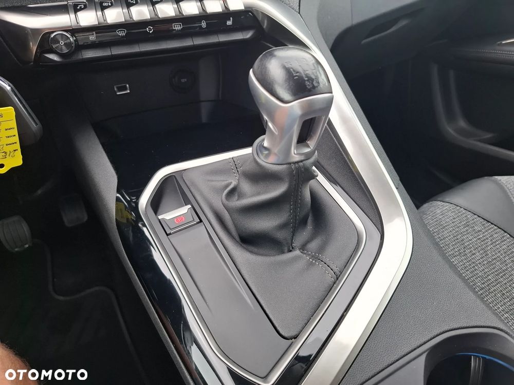 Peugeot 5008 BlueHDi 130 Active Pack - 20