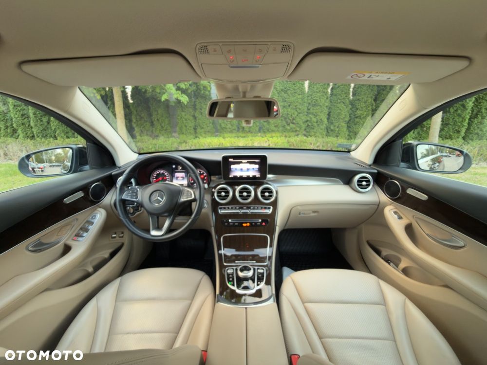 Mercedes-Benz GLC - 7