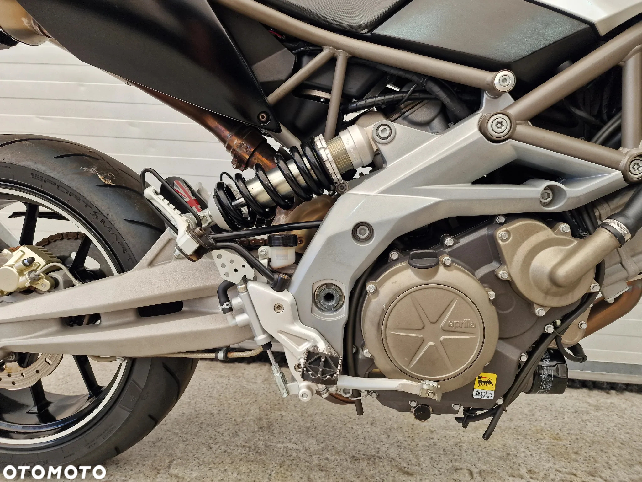 Aprilia Dorsoduro - 27