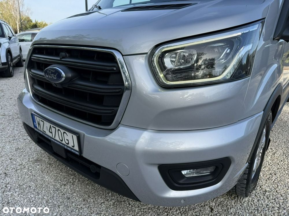 Ford Transit - 24