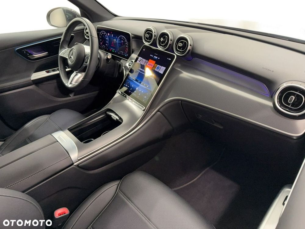 Mercedes-Benz GLC - 15