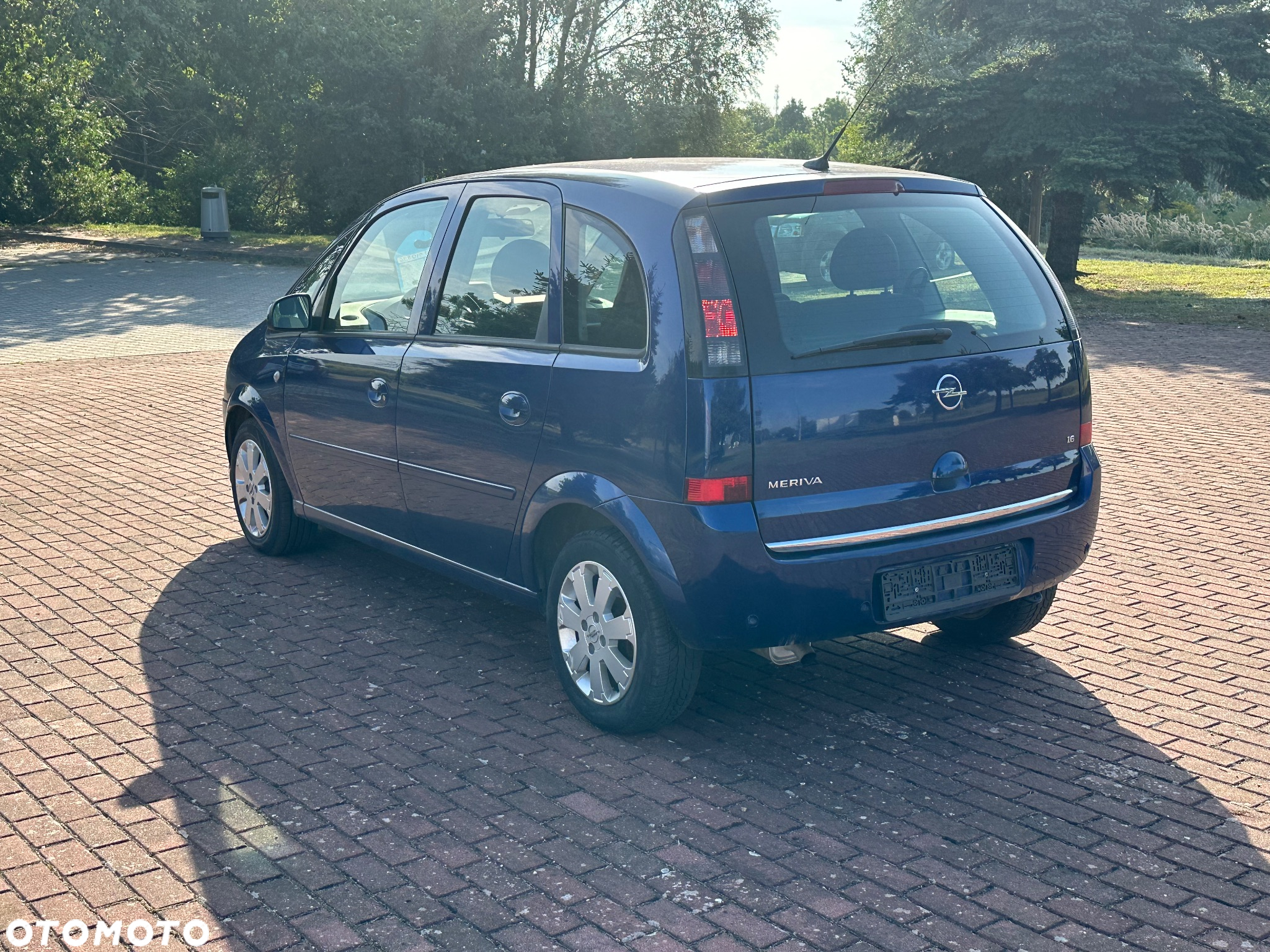 Opel Meriva 1.6 Essentia MTA - 19