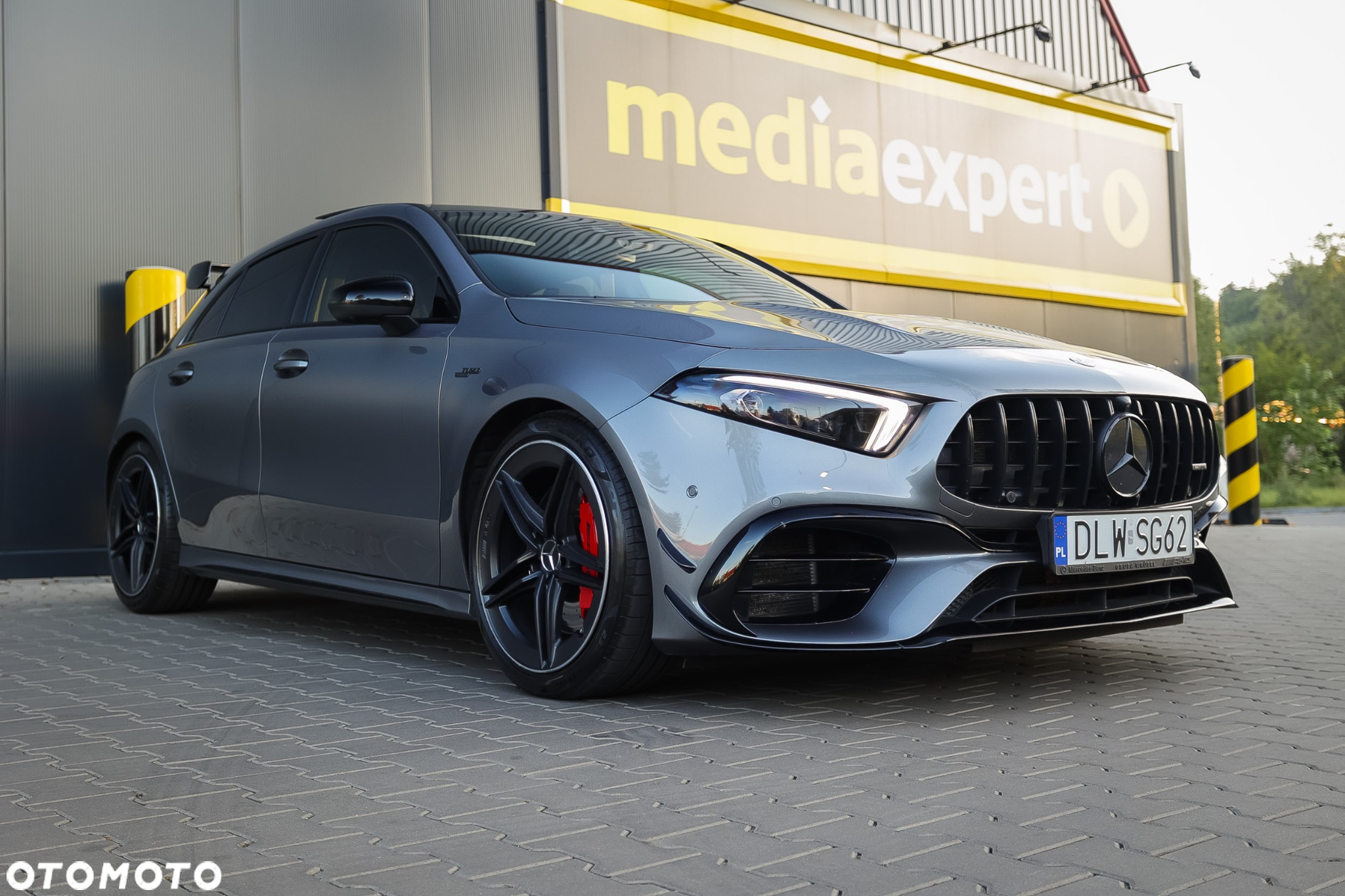 Mercedes-Benz Klasa A 45 S AMG 4-Matic Special Edition 1 8G-DCT - 13