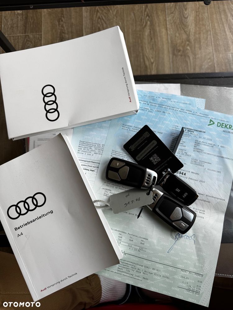 Audi A4 Avant 40 TDI S tronic S line - 36
