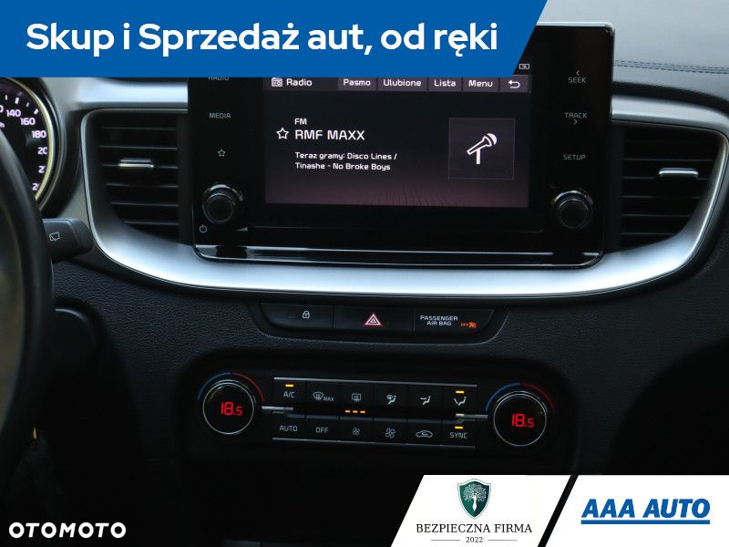 Kia Ceed - 14