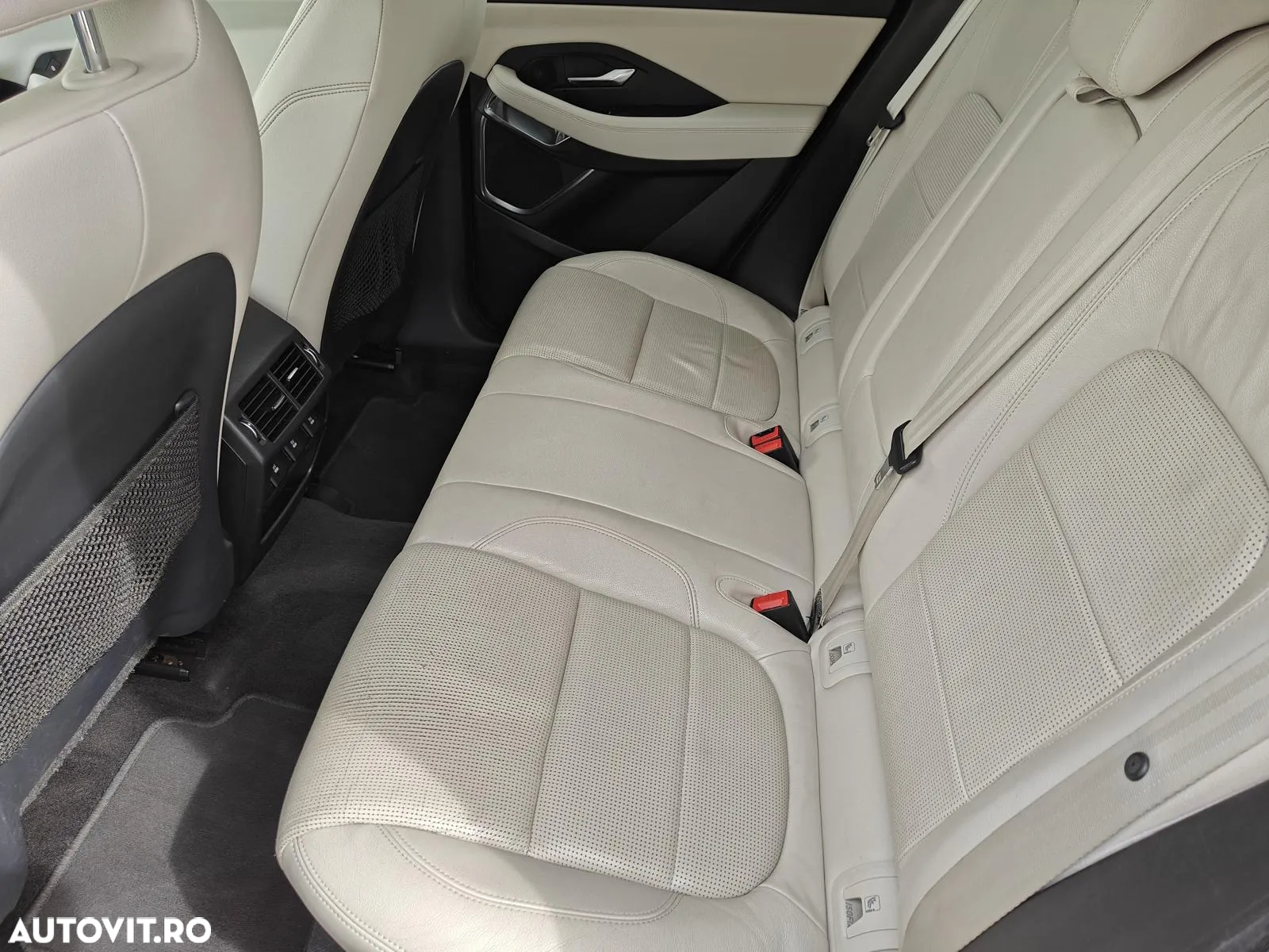 Jaguar E-Pace D180 AWD R-Dynamic S - 11