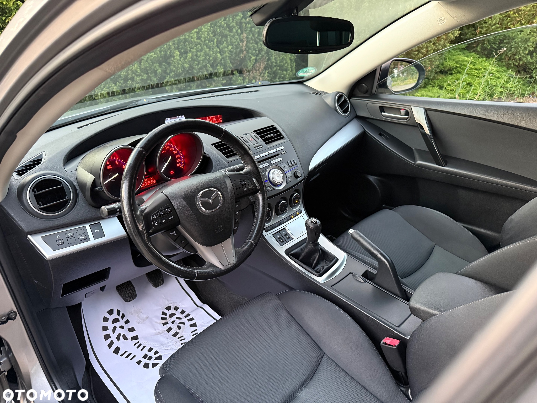 Mazda 3 1.6 Exclusive - 8