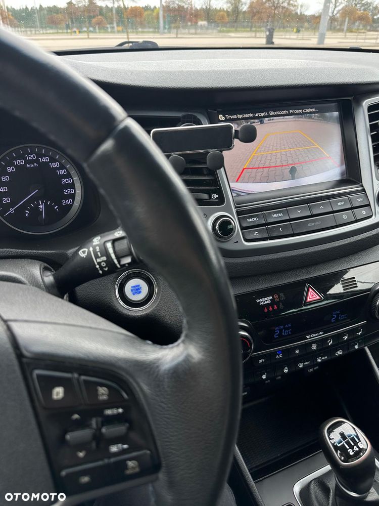 Hyundai Tucson 1.6 GDI BlueDrive Style 2WD - 13