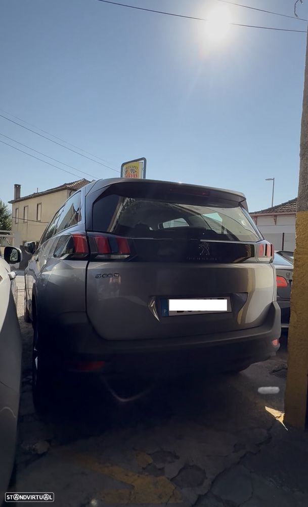 Peugeot 5008 - 4