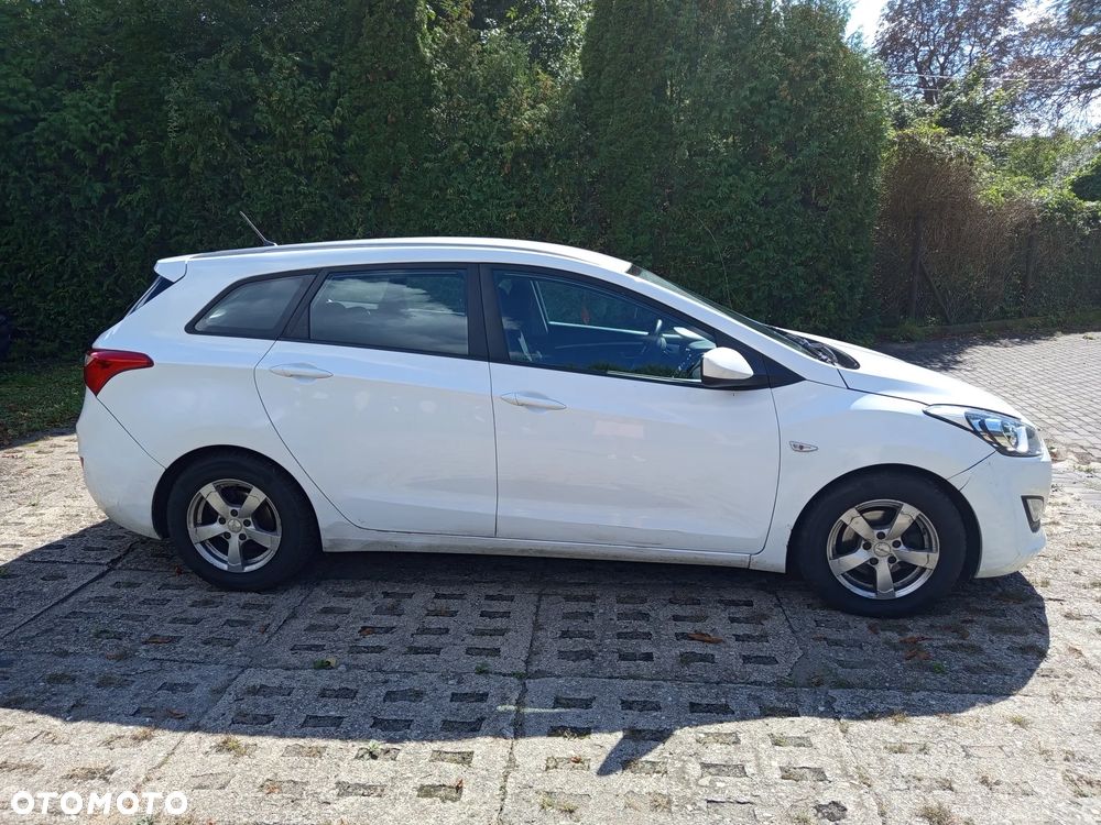 Hyundai i30 1.6 CRDi Classic - 4