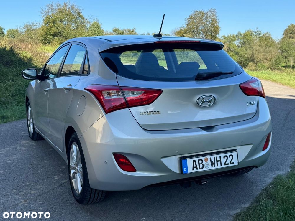Hyundai i30 1.4 Advantage - 12