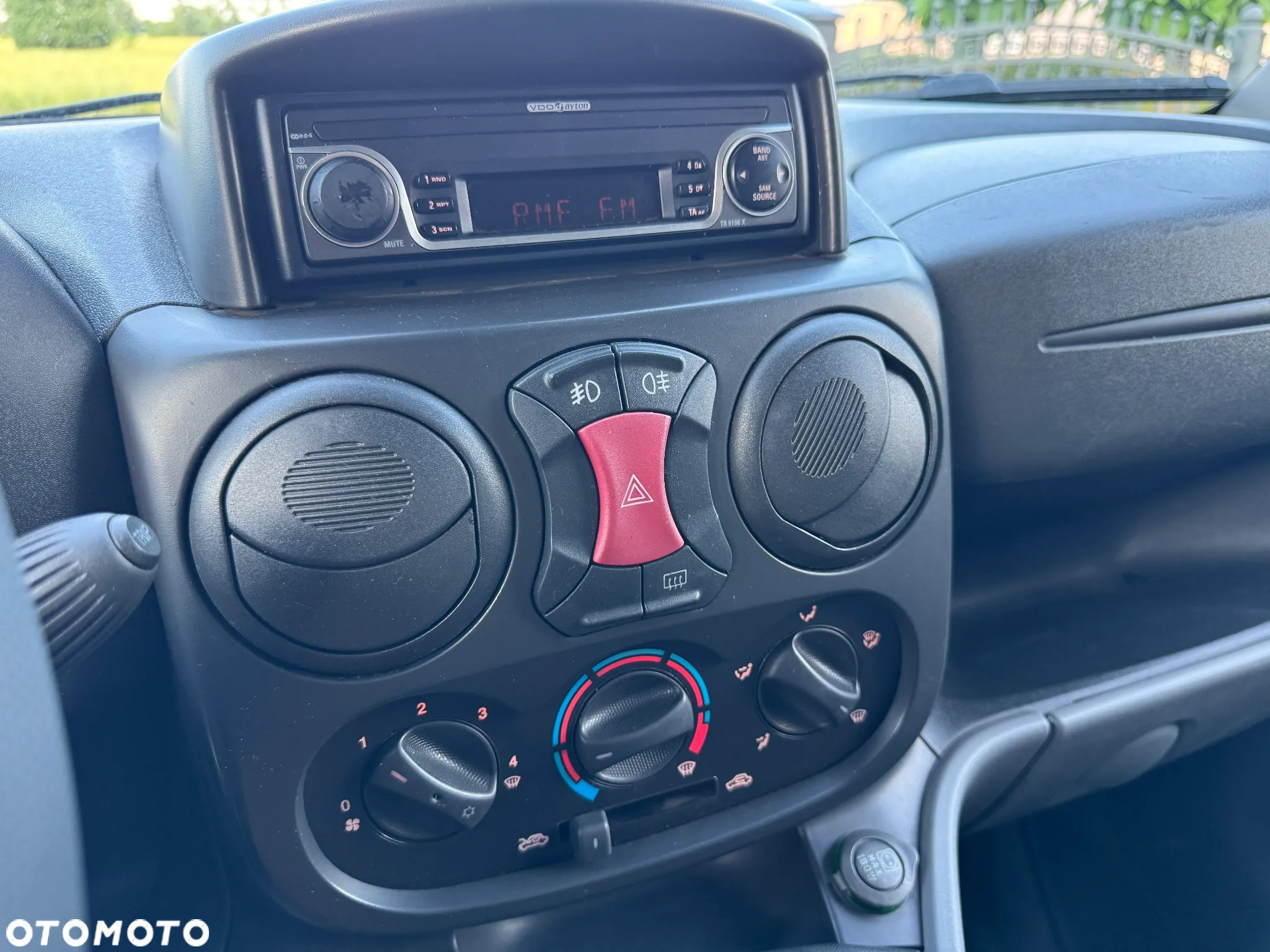 Fiat Doblo 1.4 8V Family - 18
