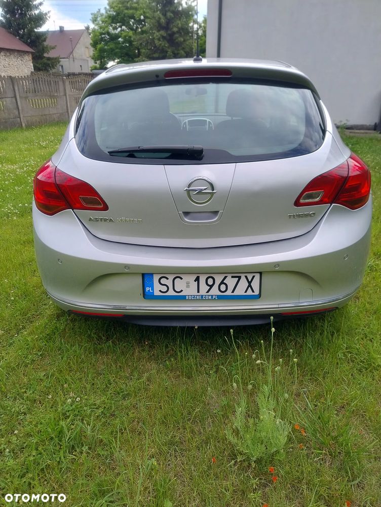 Opel Astra 1.4 Turbo - 4