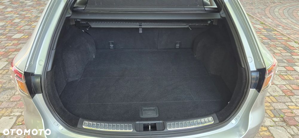 Mazda 6 Sport Kombi 2.0 MZR DISI Edition - 13