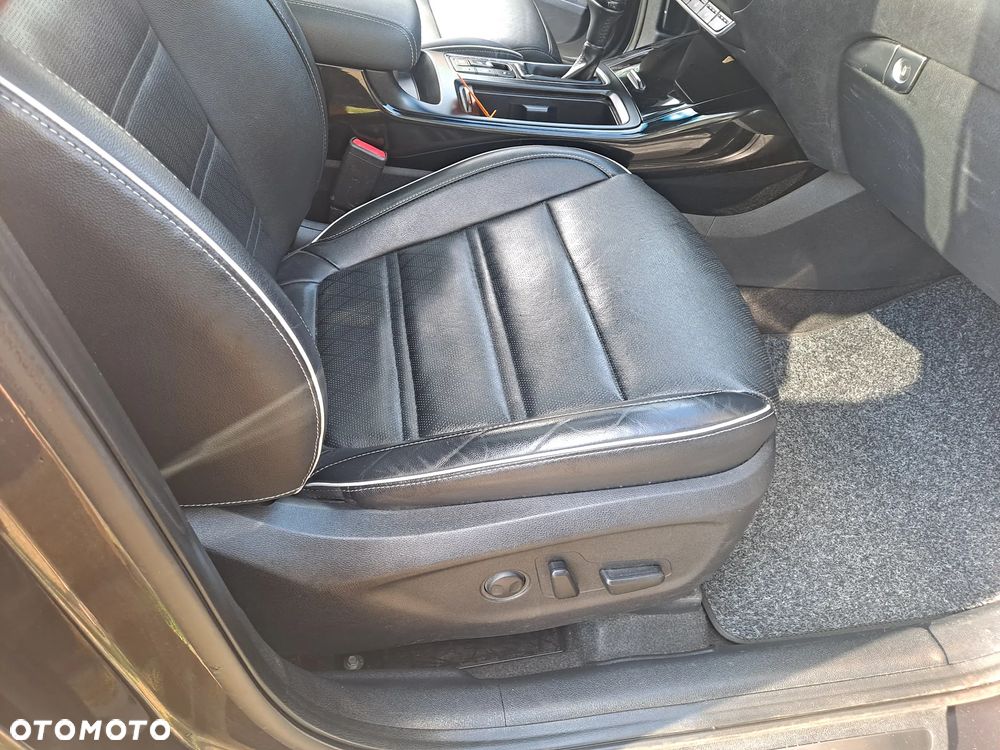 Kia Sorento 2.2 CRDi AWD GT Line - 17