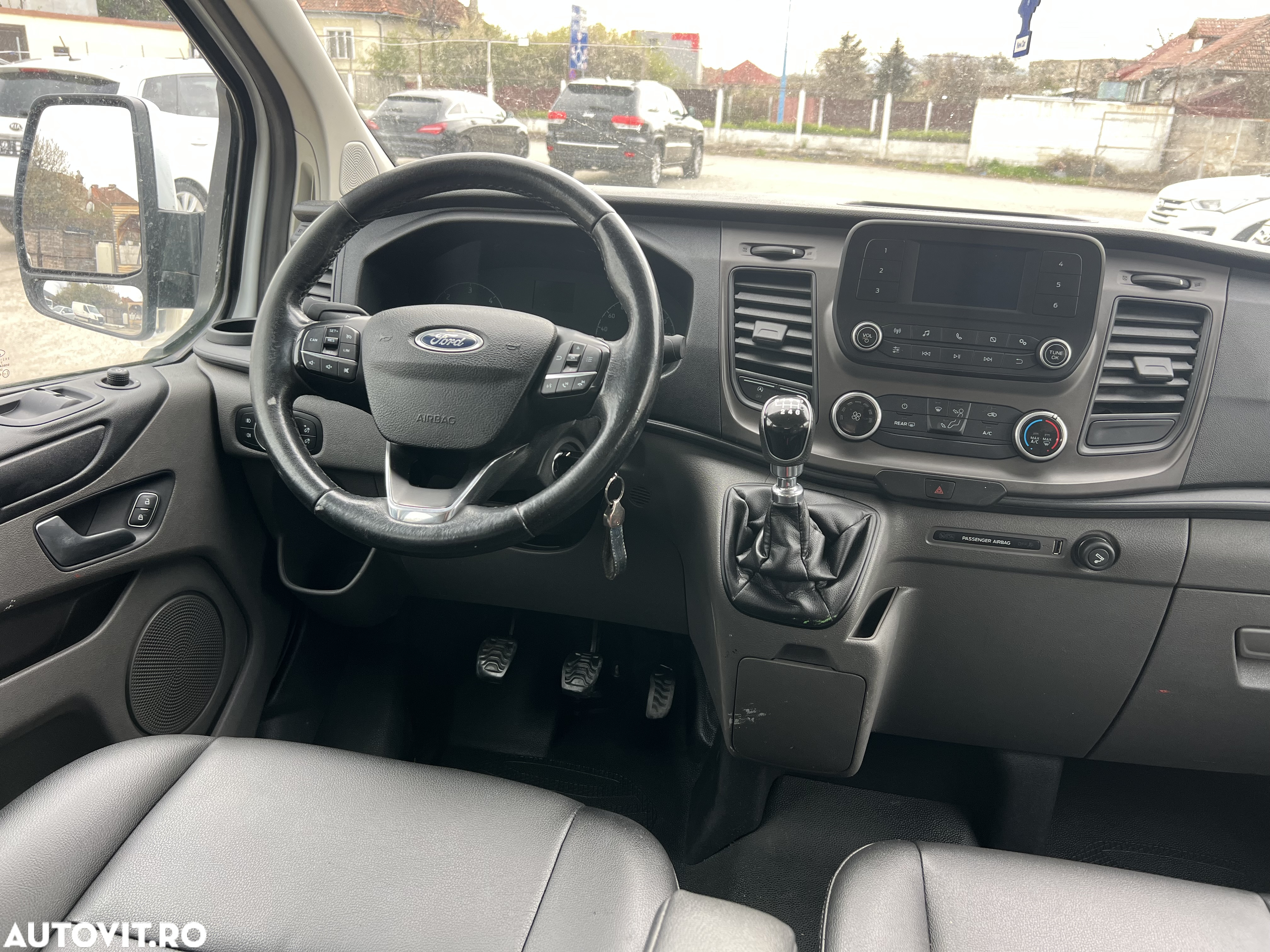Ford Transit Custom - 13
