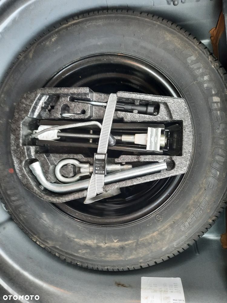 Volkswagen Polo 1.2 Comfortline - 23