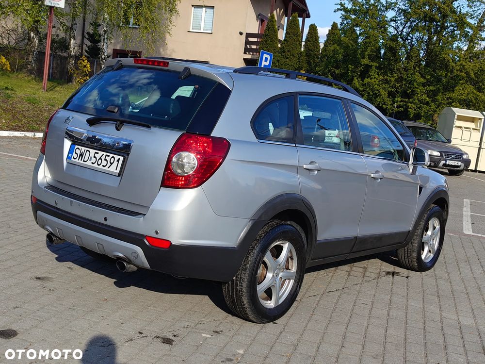 Chevrolet Captiva 2.0 4WD 5 Sitzer LT - 10
