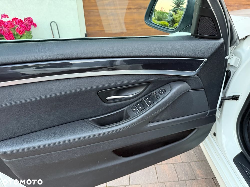 BMW Seria 5 - 14