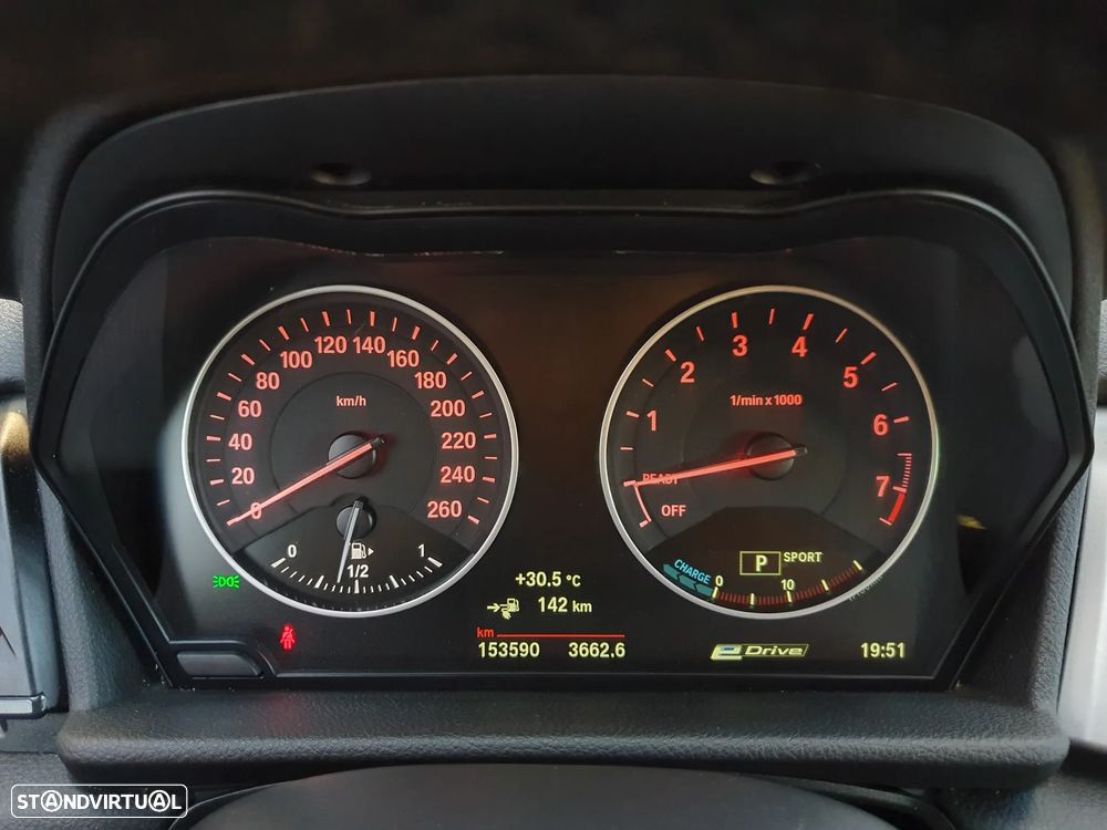 BMW 225xe Active Tourer iPerformance Sport Line - 8