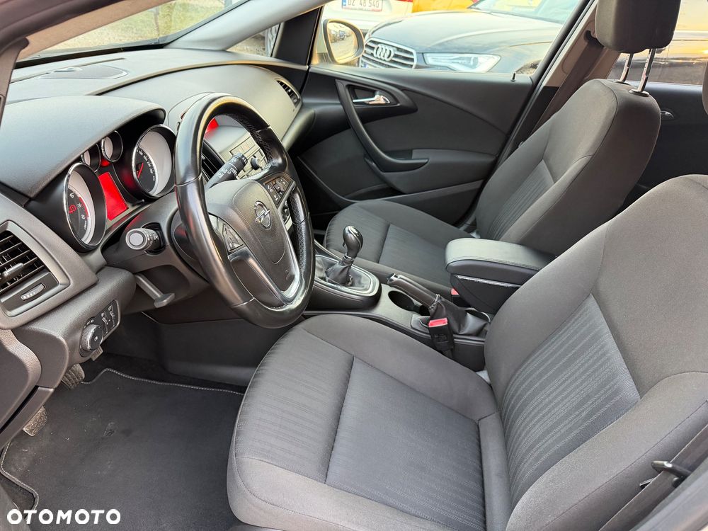 Opel Astra 1.4 Turbo - 5
