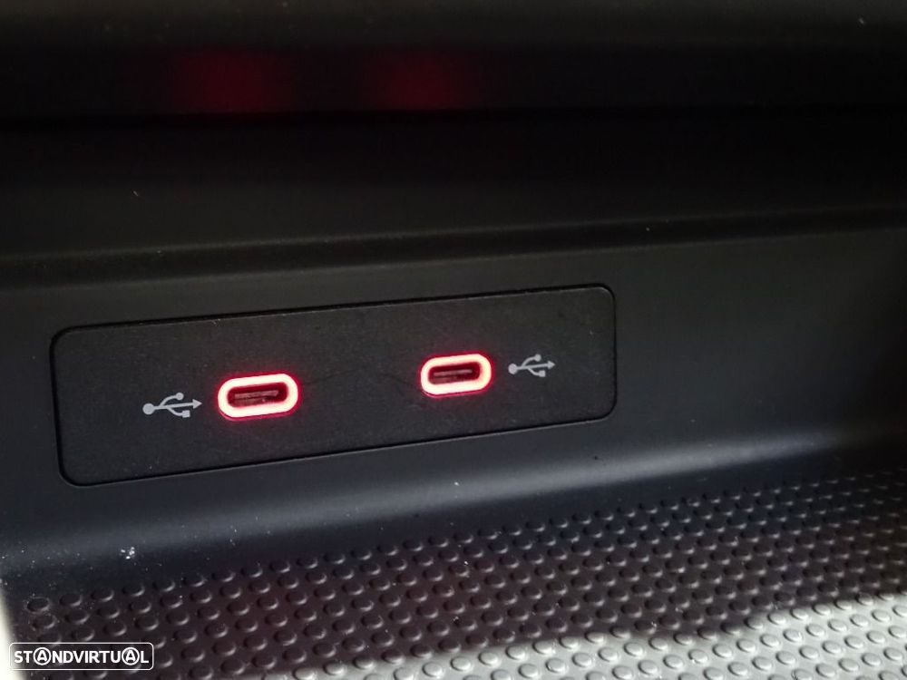 SEAT Arona 1.0 TSI Style DSG - 29