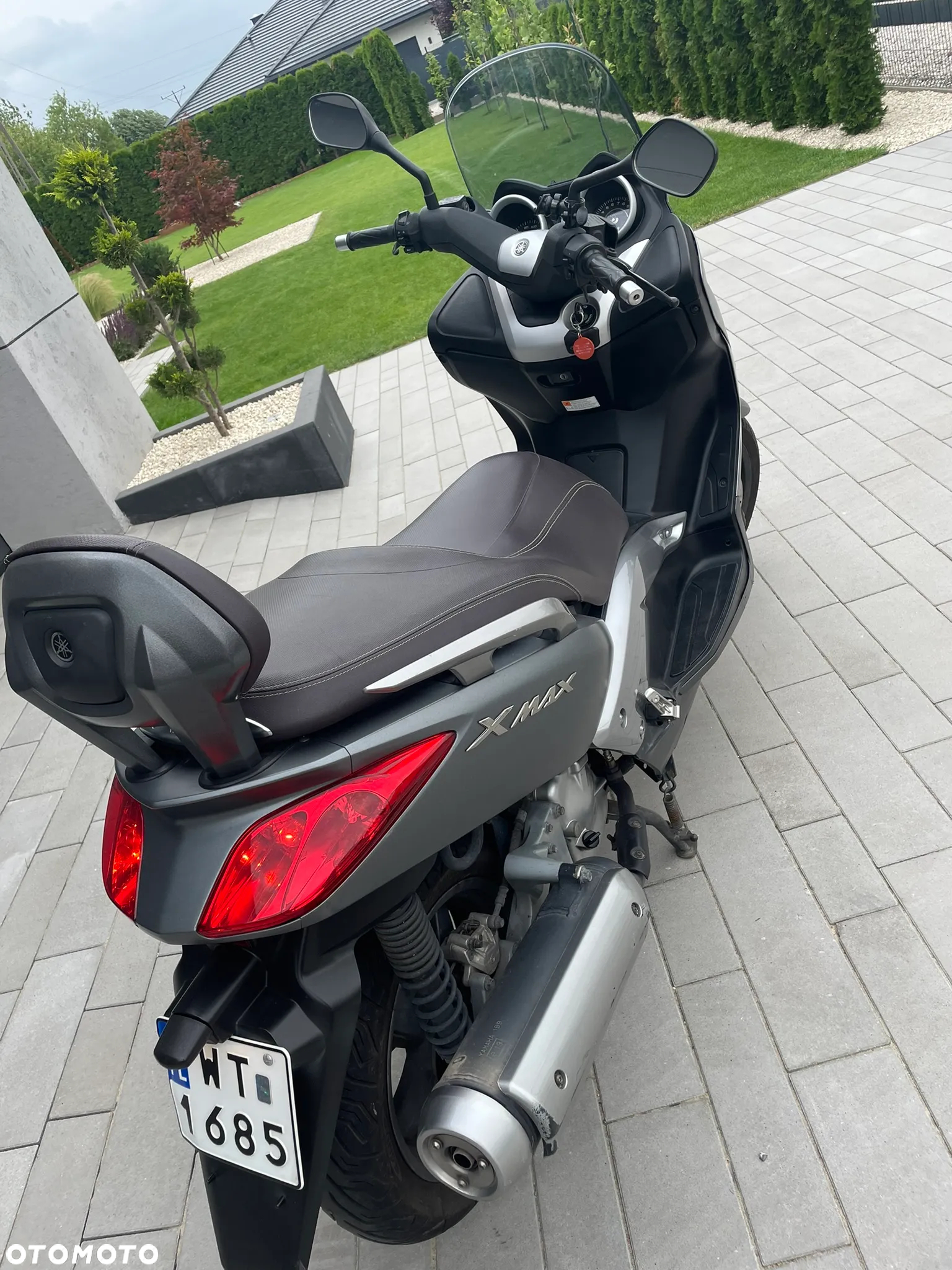 Yamaha X-max - 8